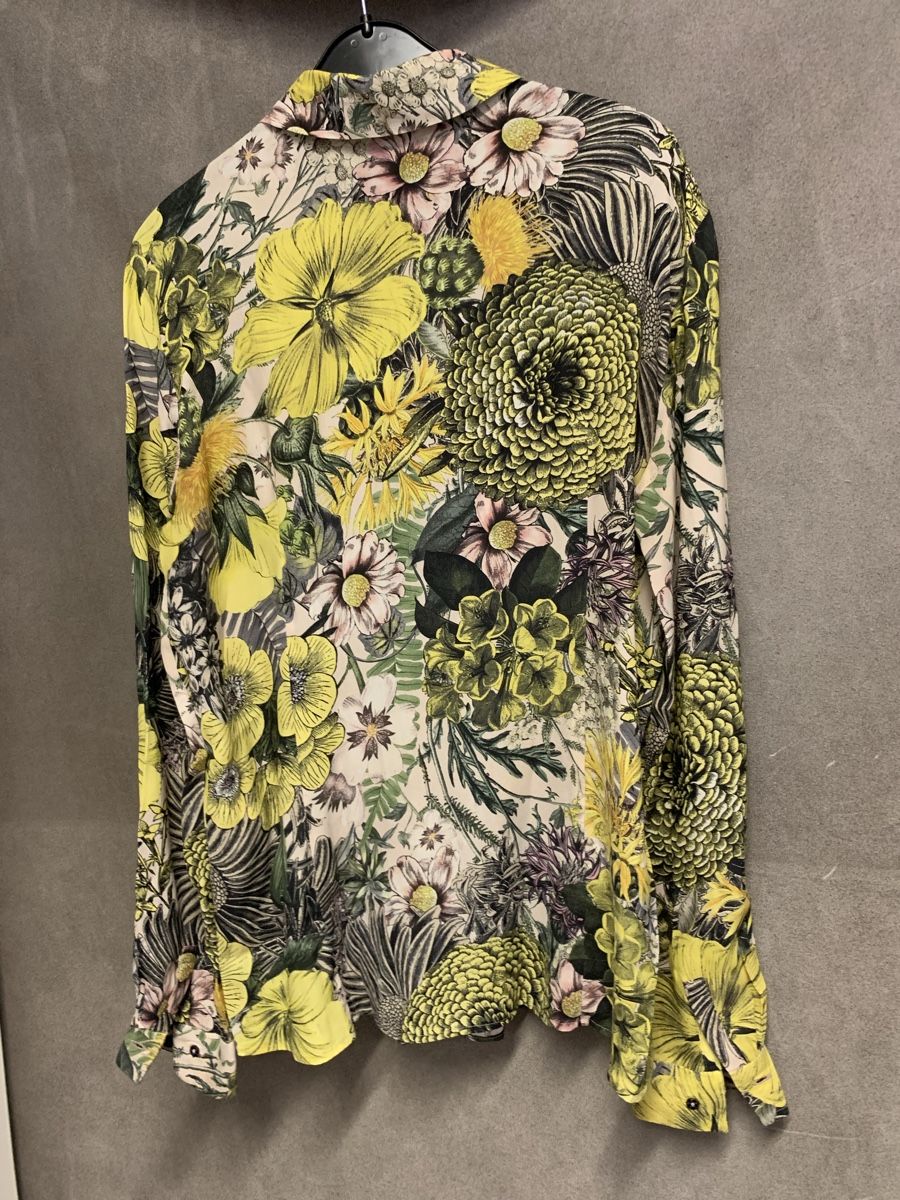 Marc Cain Camicette: Marc Cain Seide Bluse blumige. S 36 – Usato da Unterseen venduto da jpowers1971 2