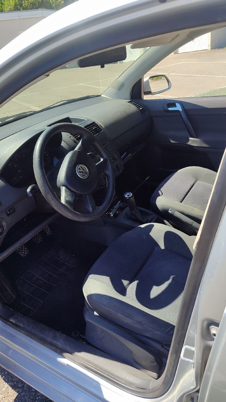 Autos: VW Polo  – D'occasion à Ménières par Atelier230 6