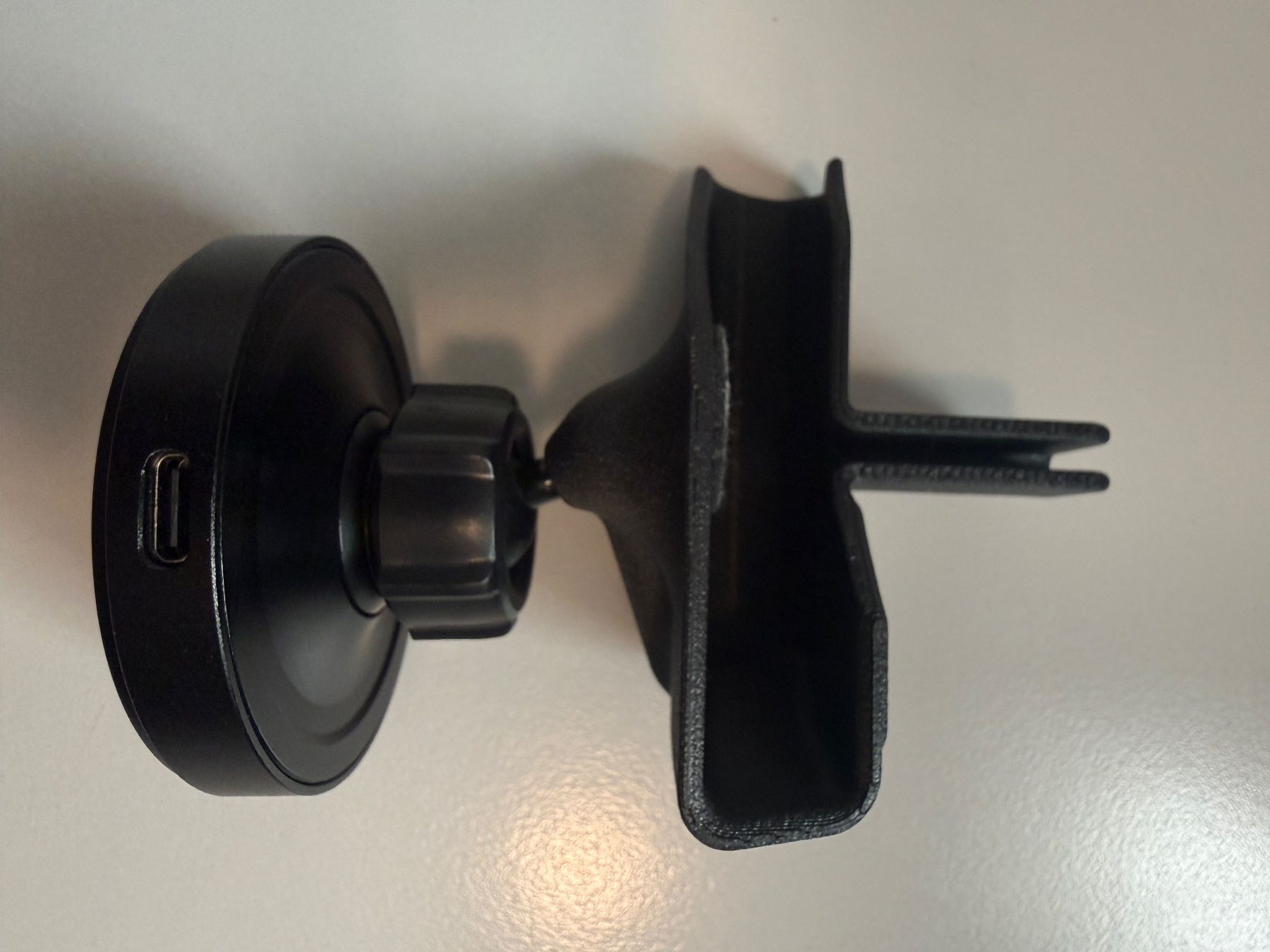 Staffe: Porsche Smarphonhalter – Nuovo (secondo la descrizione) da Biel-Benken BL venduto da Vonda 3