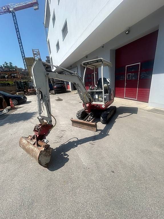 Takeuchi Excavateurs: Bagger Takeuchi TB016 Minibagger – D'occasion à Grüningen par Werk89.zuerich 7