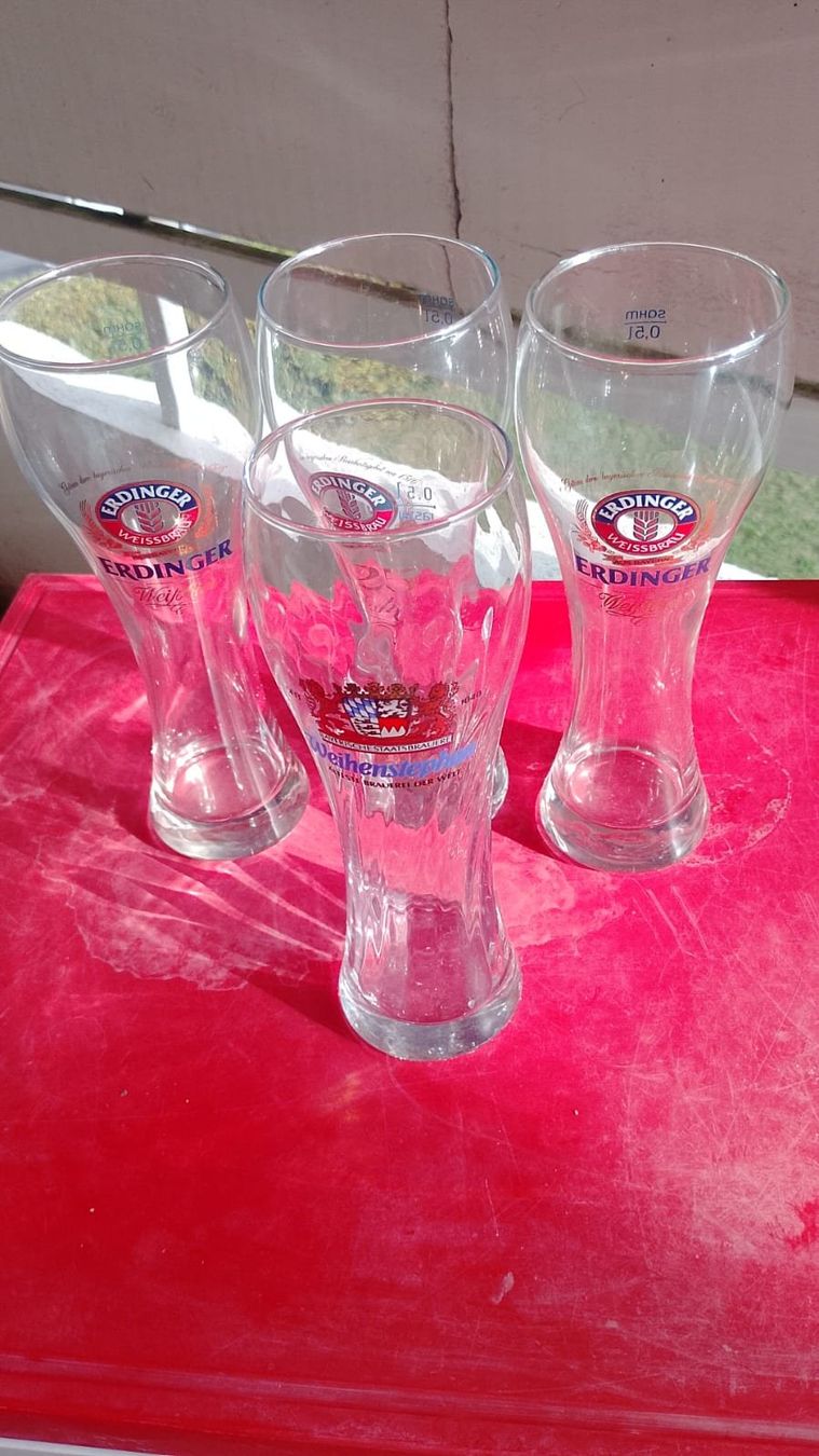 Erdinger Gläser: 3 Erdinger Weissbier, 1 Weihenstephan – Gebraucht aus Yverdon von DerStorchUndDieBiene 4
