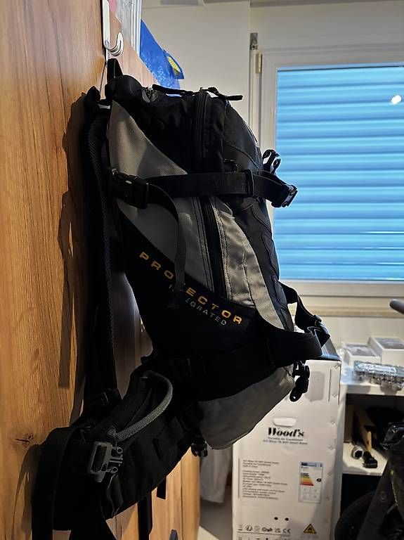Rucksäcke: Zaino Razor 18L – Gebraucht aus Minusio von pas_2xrs 1