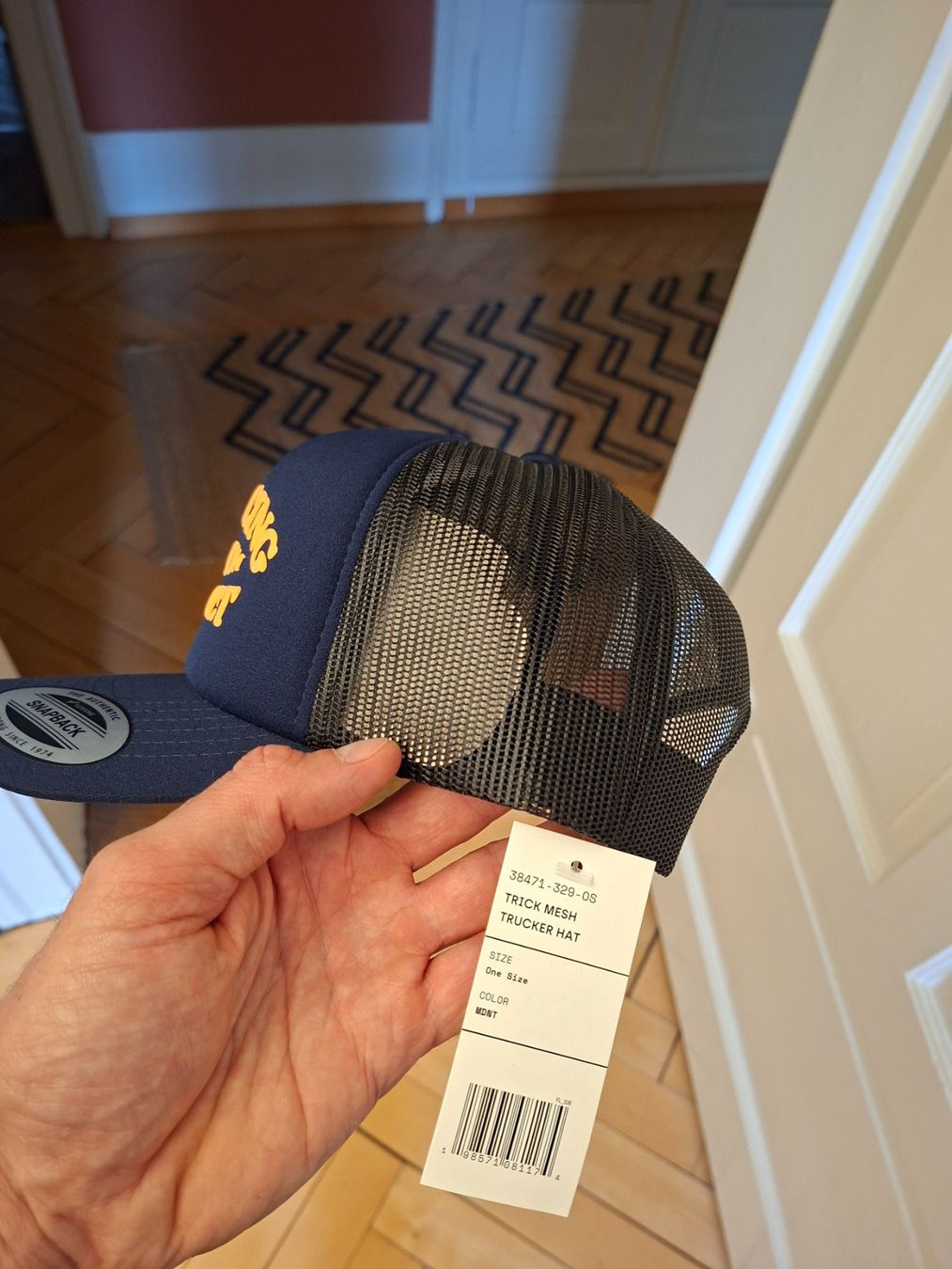 Autres vêtements & accessoires: FOX Snapback Cap, neu! – D'occasion à luzern par you_wont_regret_it 3