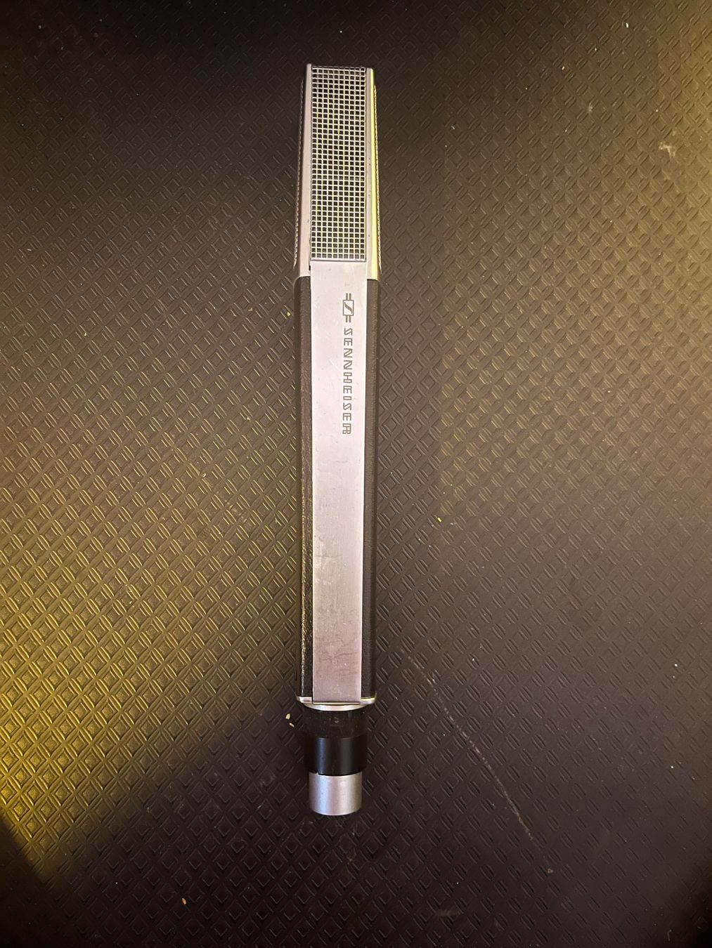 Sennheiser Microfoni: Sennheiser MD 441-U Dynamisches Nierenmikrofon – Usato da Basel venduto da gre_7qc2 1