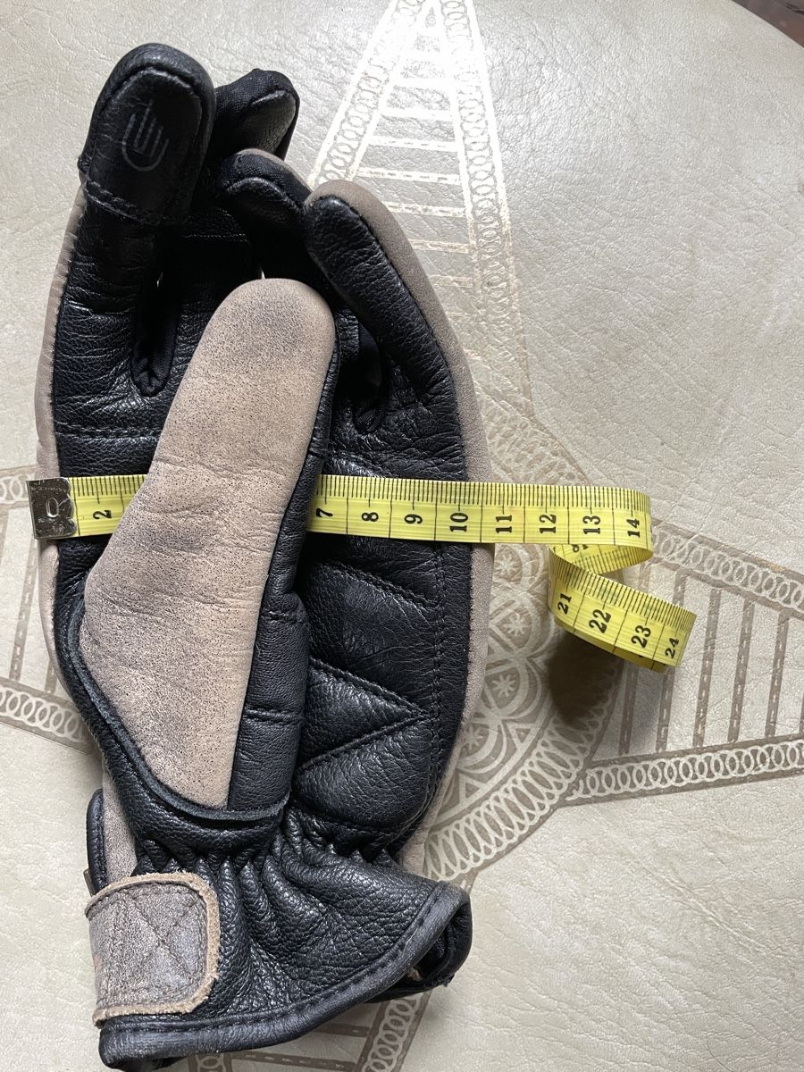 Gants & mitaines : Gants moto – D'occasion à La Tour / VS par patoye 2