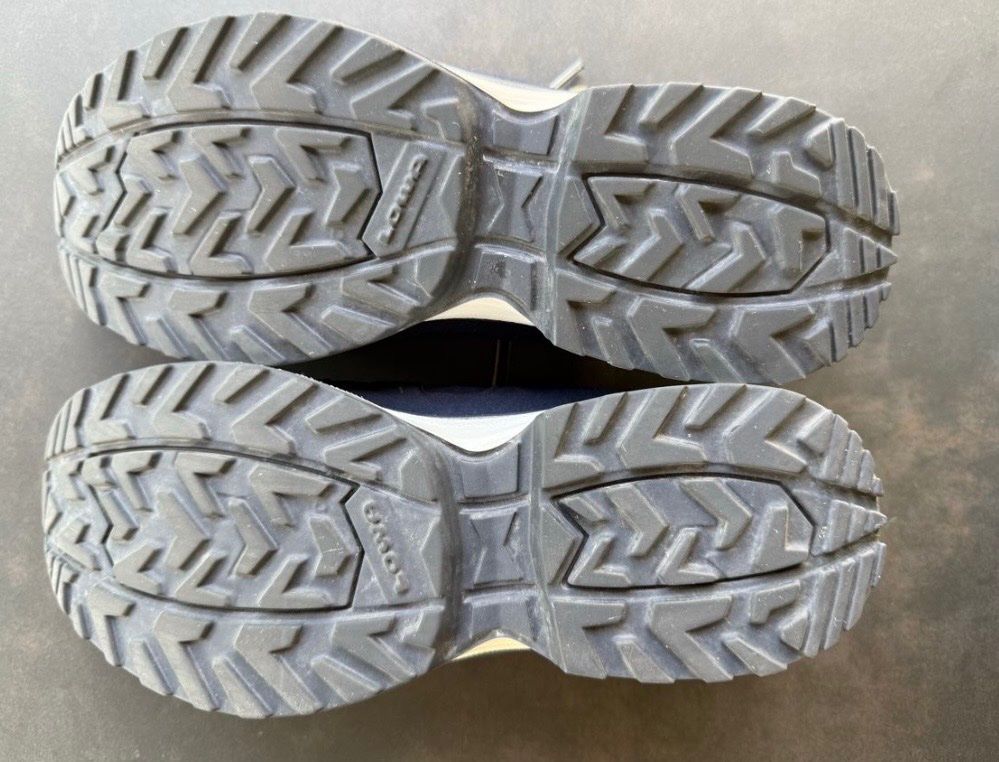 Lowa Scarpe da donna: Trekkingschuhe Lowa Gotetex – Usato da Luzern venduto da Tandem8 2