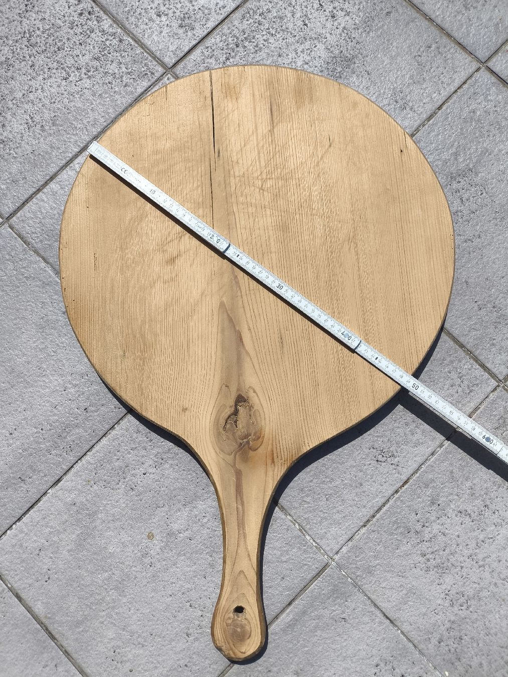 Articoli in legno: Rustikale Holzschaufel - pizzaplatte 50 cm – Usato da Seuzach venduto da Shhfalfa 3