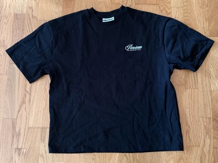 Review T-Shirt schwarz mit Rueckendruck Groesse M Oversize