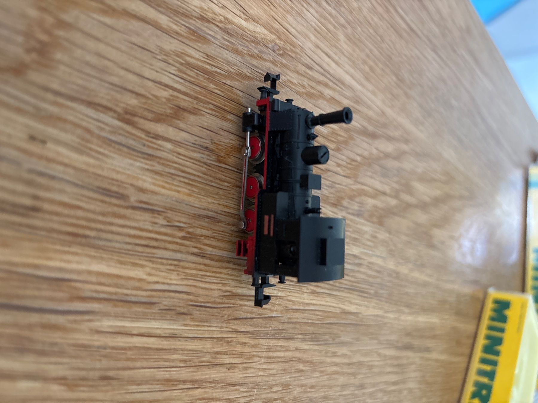 Trix Modelleisenbahnen: Minitrix Lokomotive Spur N – Gebraucht aus Zürich von Astroglia