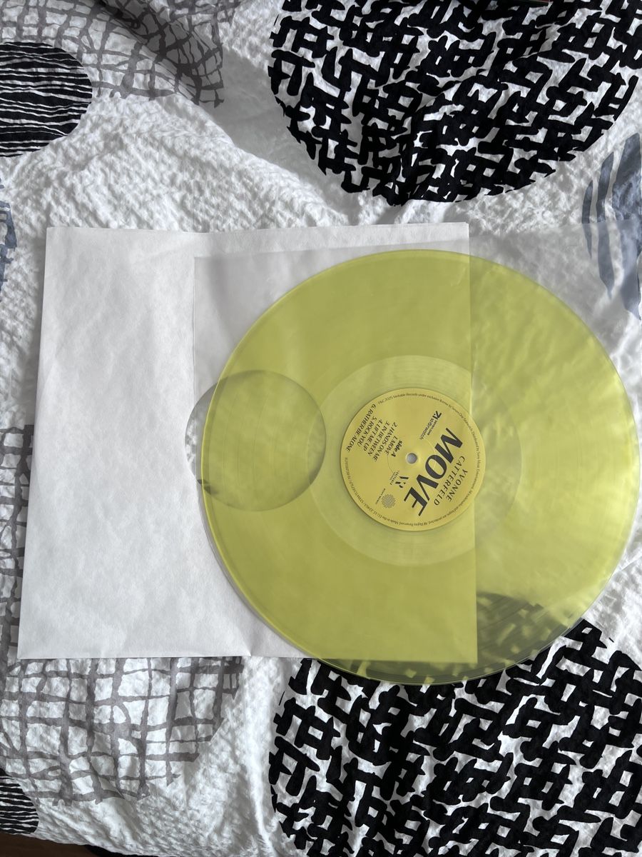 Dischi in vinile: Yvonne Catterfeld - Move (LP - Yellow) – Nuovo (secondo la descrizione) da Uetikon am See venduto da Rimas99 3