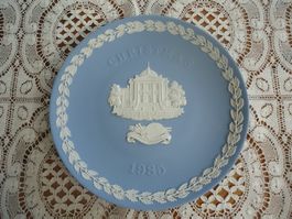 Assiette bleue Wedgwood - Christmas 1985
