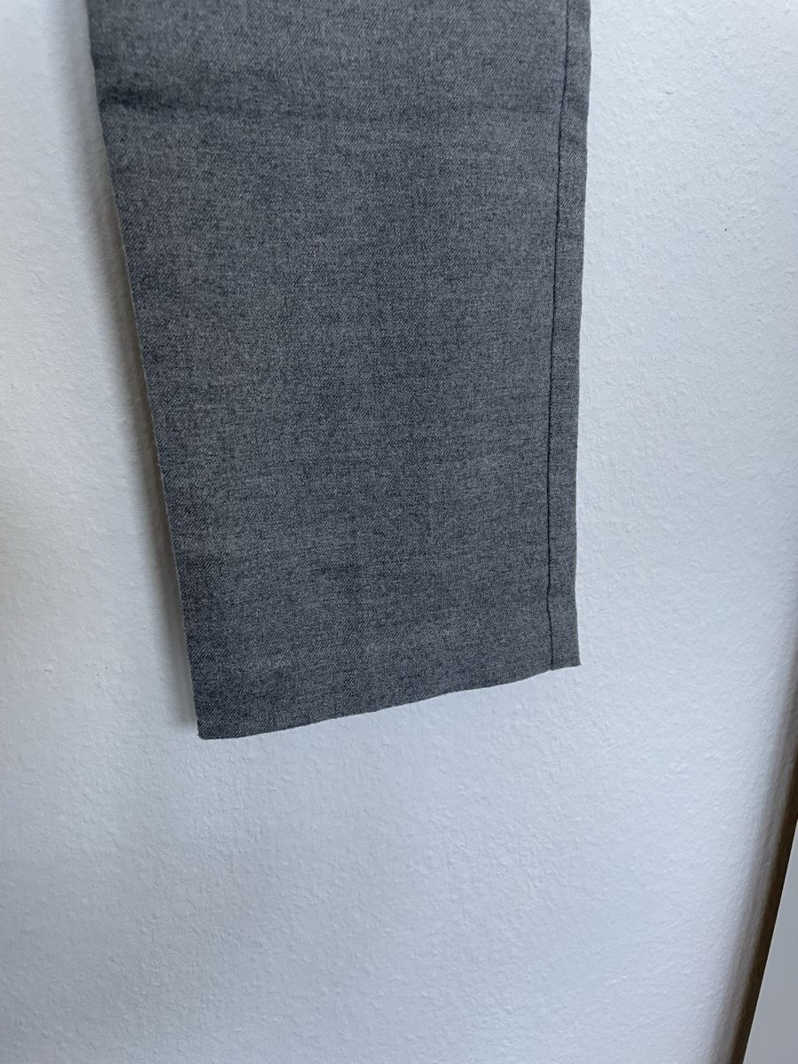 H&M Hosen: Graue Stoffhose H&M Gr. 38 – Gebraucht aus Basel von Robyn20 2