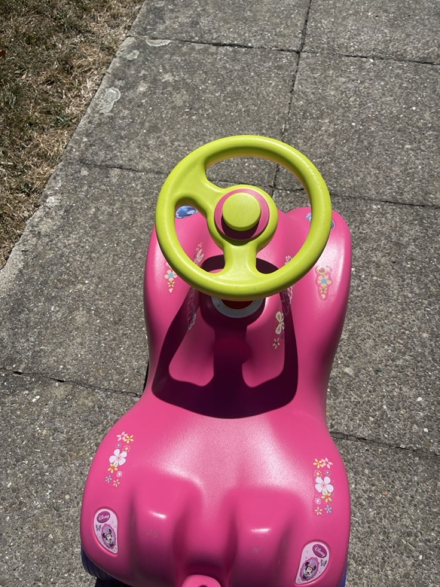 Big Fahrzeuge für Kinder: Minni Mouse Bobby Car in Pink – Gebraucht aus Niederhasli von dia_2kqp 2