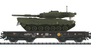 Trix Modelleisenbahnen: Trix 24211-2 Schwerlastwagen + Leopard 2 – Neu und originalverpackt aus Rotkreuz von MOBAHN-1zu87