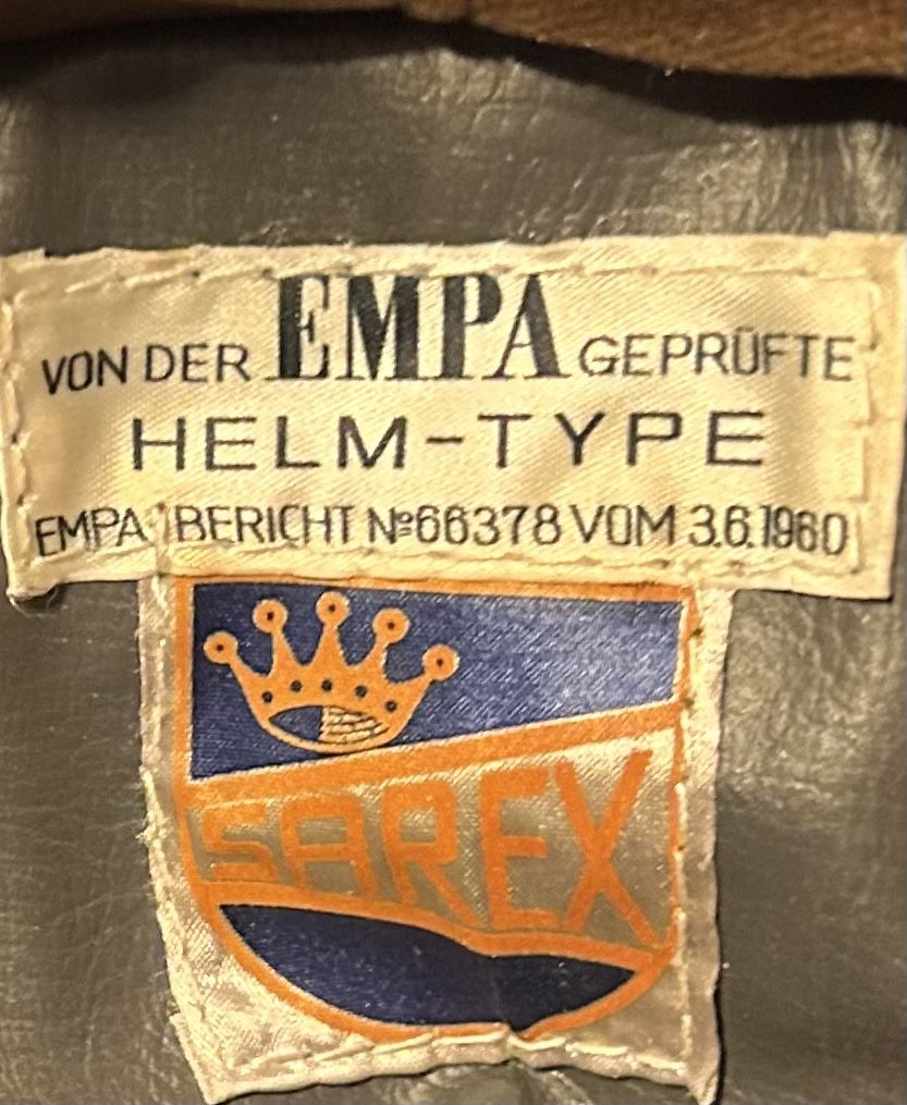 Caschi & visiere: Alter Motorradhelm  – Usato da Bülach venduto da larson27 9