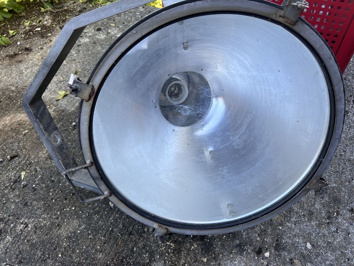 Lampade: Grosse Industrielampe Sulzer – Usato da Dinhard venduto da Stahlguss 1