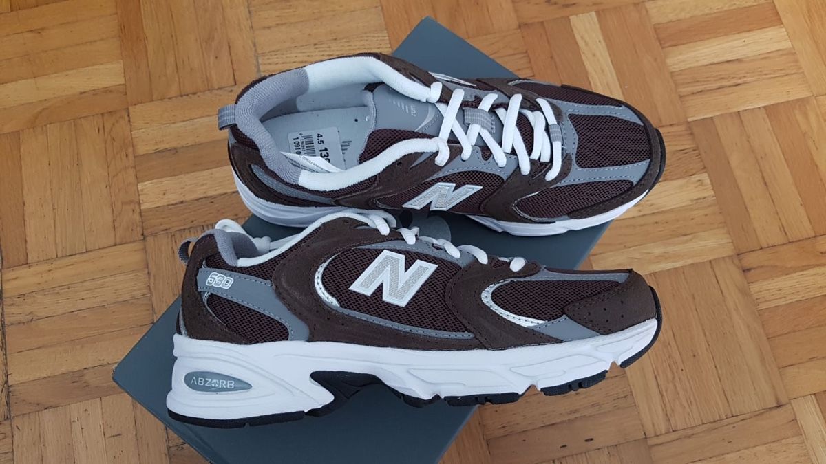 New Balance Scarpe da uomo: New Balance 530,Gr 37,Leder. – Nuovo e nell'imballaggio originale da Zürich venduto da 280_yc86