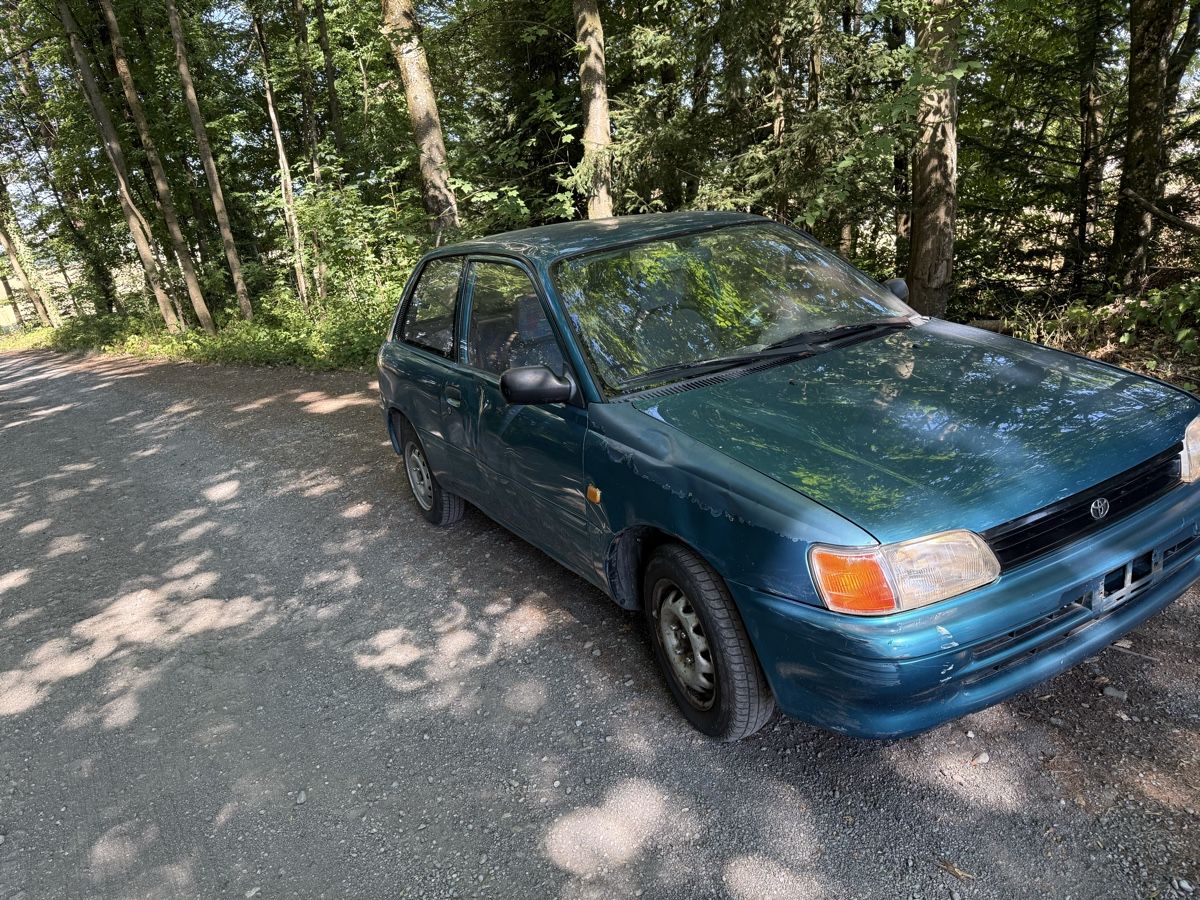 Toyota Automobili: Toyota Starlet – Usato da Düdingen venduto da dan_k78h