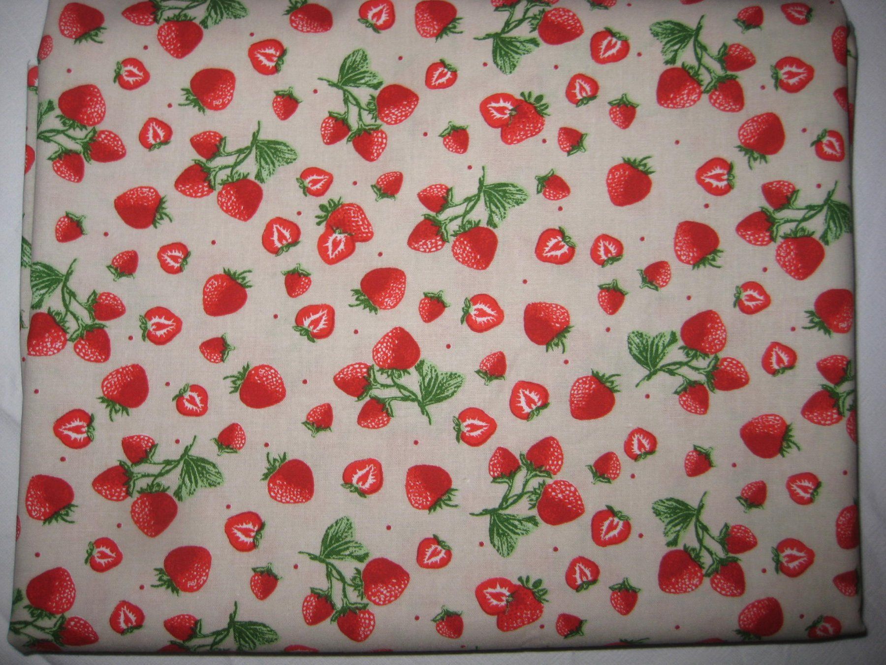 Tessuti: Baumwollstoff natur mit Erdbeeren – Nuovo (secondo la descrizione) da Füllinsdorf venduto da Schlupp