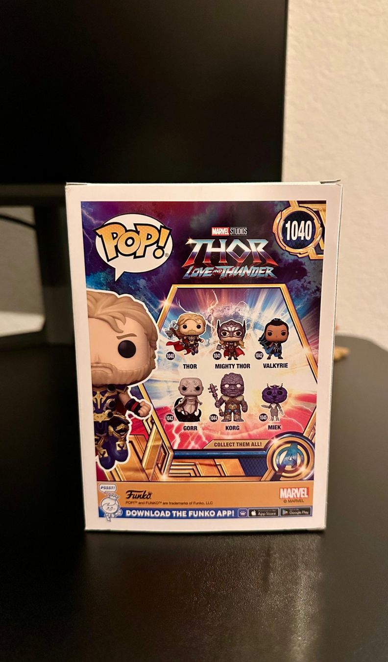 Funko Statuette: Funko Pop Thor (Marvel) Nr. 1040 – Difettoso da Weinfelden venduto da dyildiz95 2