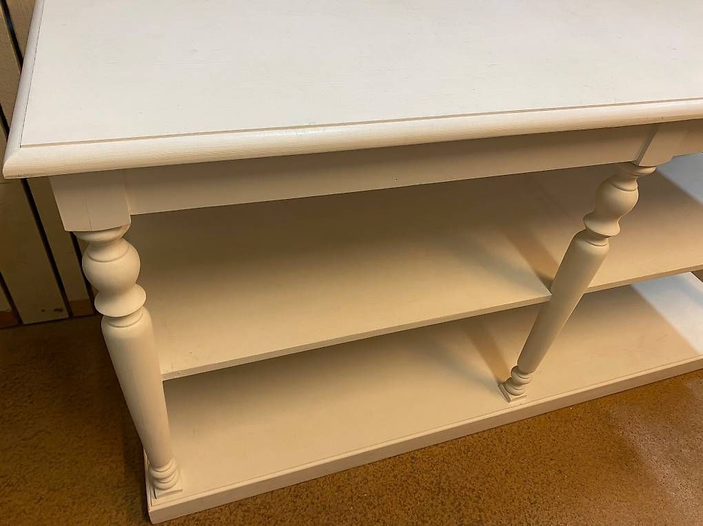 Cassettiere: hochwertiges robustes Mittelmöbel/Sideboard – Usato da frauenfeld venduto da core05 1