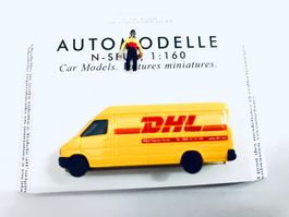 Kurierdienstleister Figur+ DHL Mercedes in OVP SPUR N