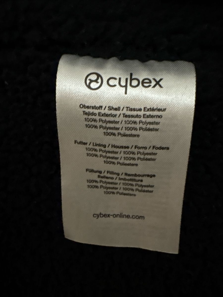Cybex Sacs de couchage: Cybex Winterfusssack - schwarz - 5TOG – D'occasion à Zürich par annahaeberli 2