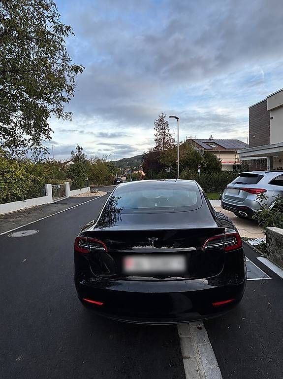 Autos: TESLA Standart Range Plus+frisch ab MFK+Winterräder – Gebraucht aus Basel von vit_td2d 2