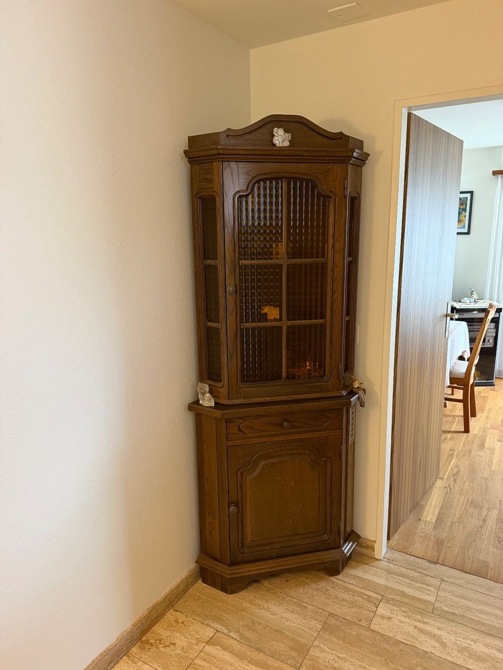 Armoires: Eckschrank – D'occasion à Therwil par NK99 1