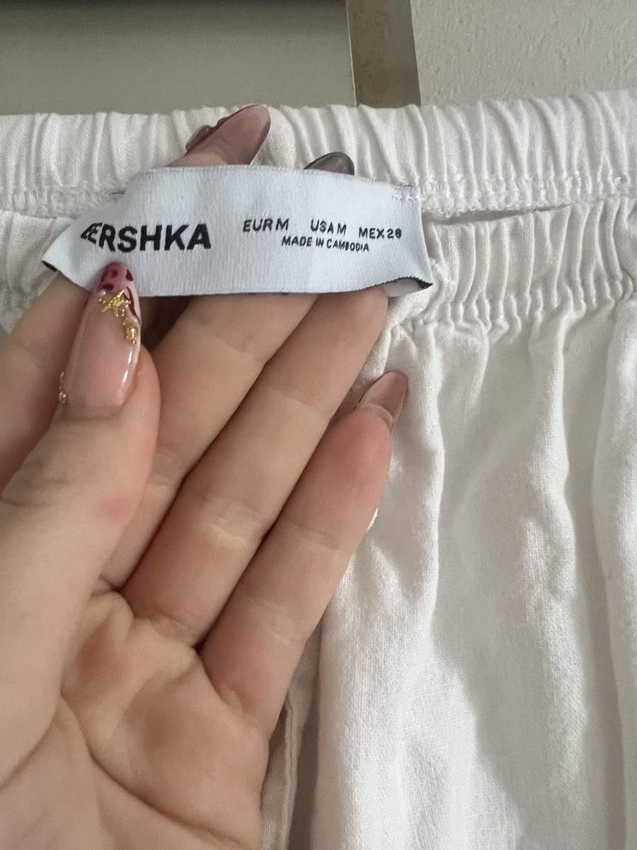 Bershka Pantaloni: Bershka Hose Grösse M  – Nuovo (secondo la descrizione) da Kirchberg BE venduto da lea_kb6y 1
