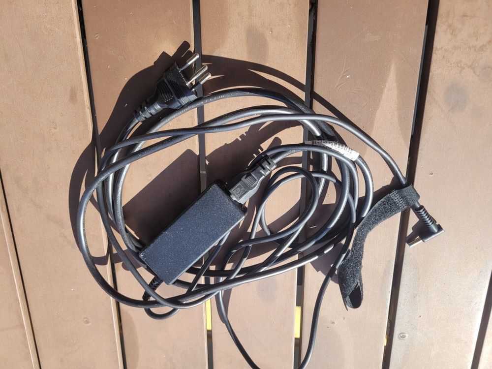 Alimentation Secteur 18,5V 4,9A Pour HP Pavilion Et Autres Modèles - 85W, Occasion Mais Fonctionnelle