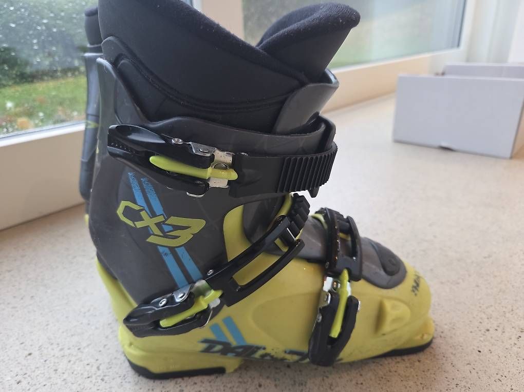 Scarpe per ragazzi: Skischuhe Kinder Grösse 35/36 – Usato da Richterswil venduto da Cputoaster 1