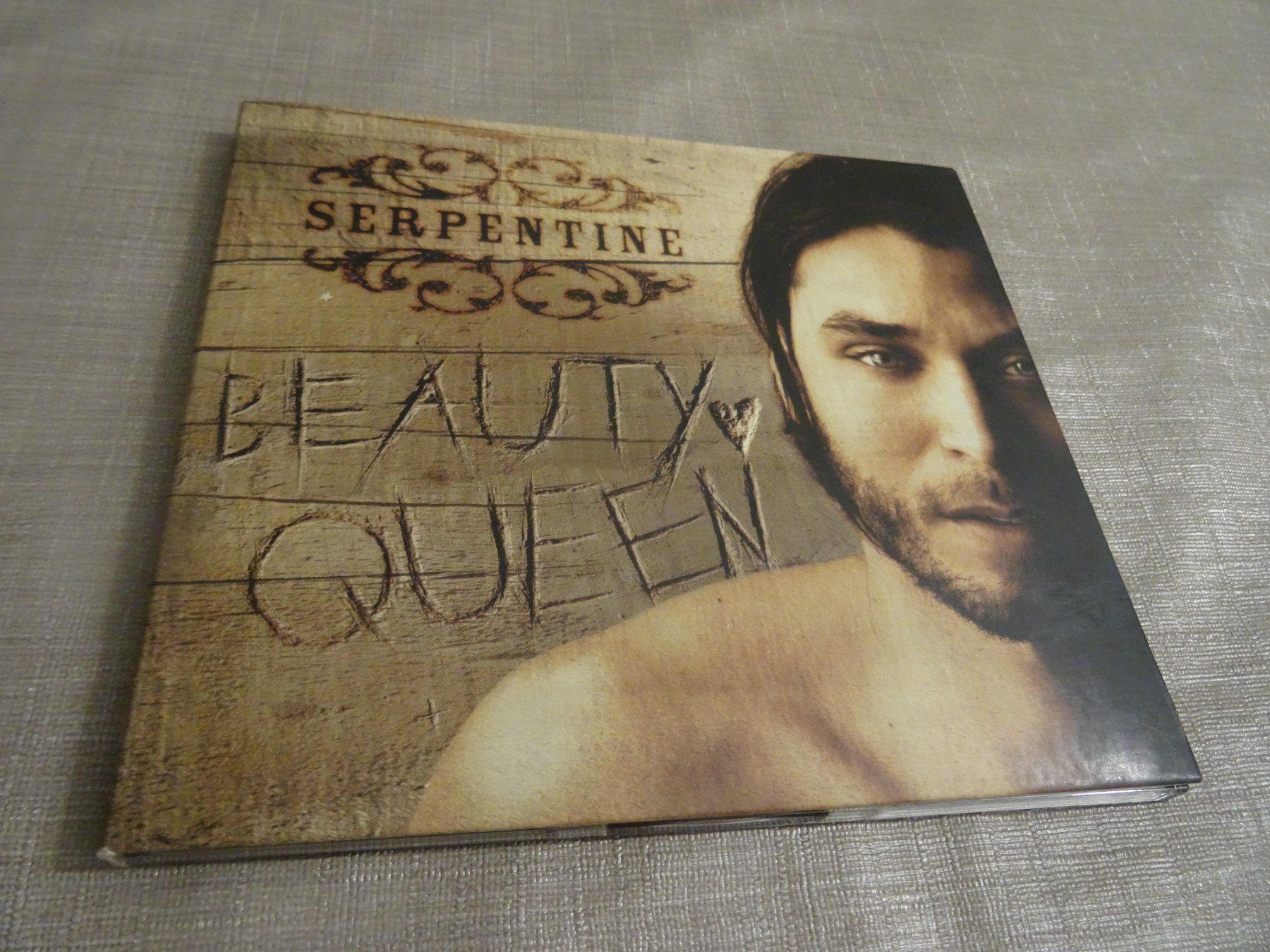 CD: Serpentine - Beauty Queen CD – Usato da Olten venduto da Disc-Ausverkauf