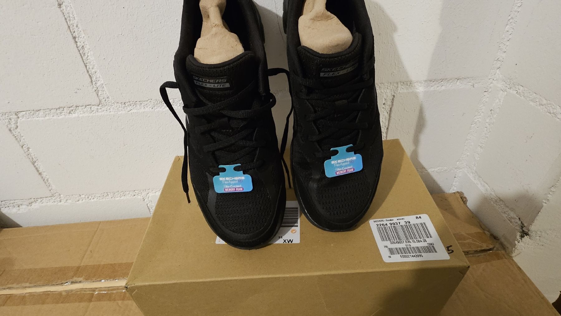 Skechers Scarpe da donna: NEU, Skechers Flex-Lite, schwarz, Grösse 39 – Nuovo e nell'imballaggio originale da Arbon venduto da Flyaway8 2