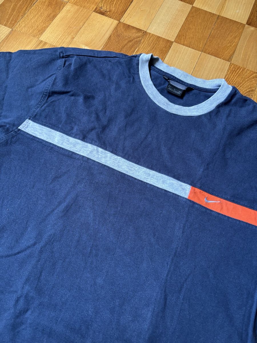 Nike T-shirt: Vintage Nike T-Shirt – Usato da Bern venduto da Lelixino 3