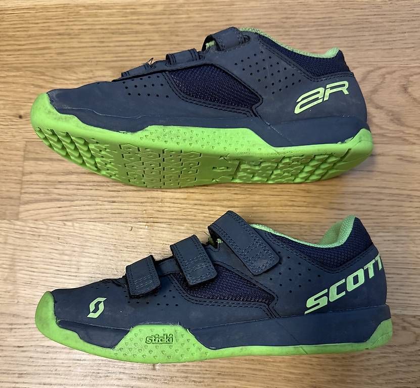Scott Chaussures garçon: Scott Kinderbikeschuh, Grösse 35 – D'occasion à Pfungen par Mafo88