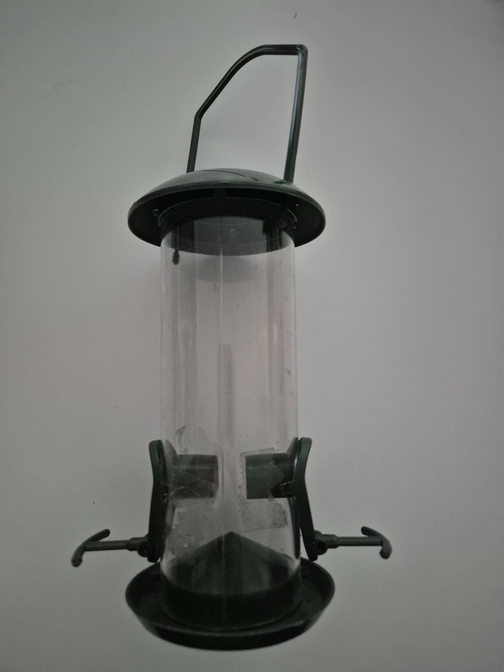 Mangimi: Vogel Vogelfutter Spender / Feeder – Usato da Zürich venduto da pau_y8mv