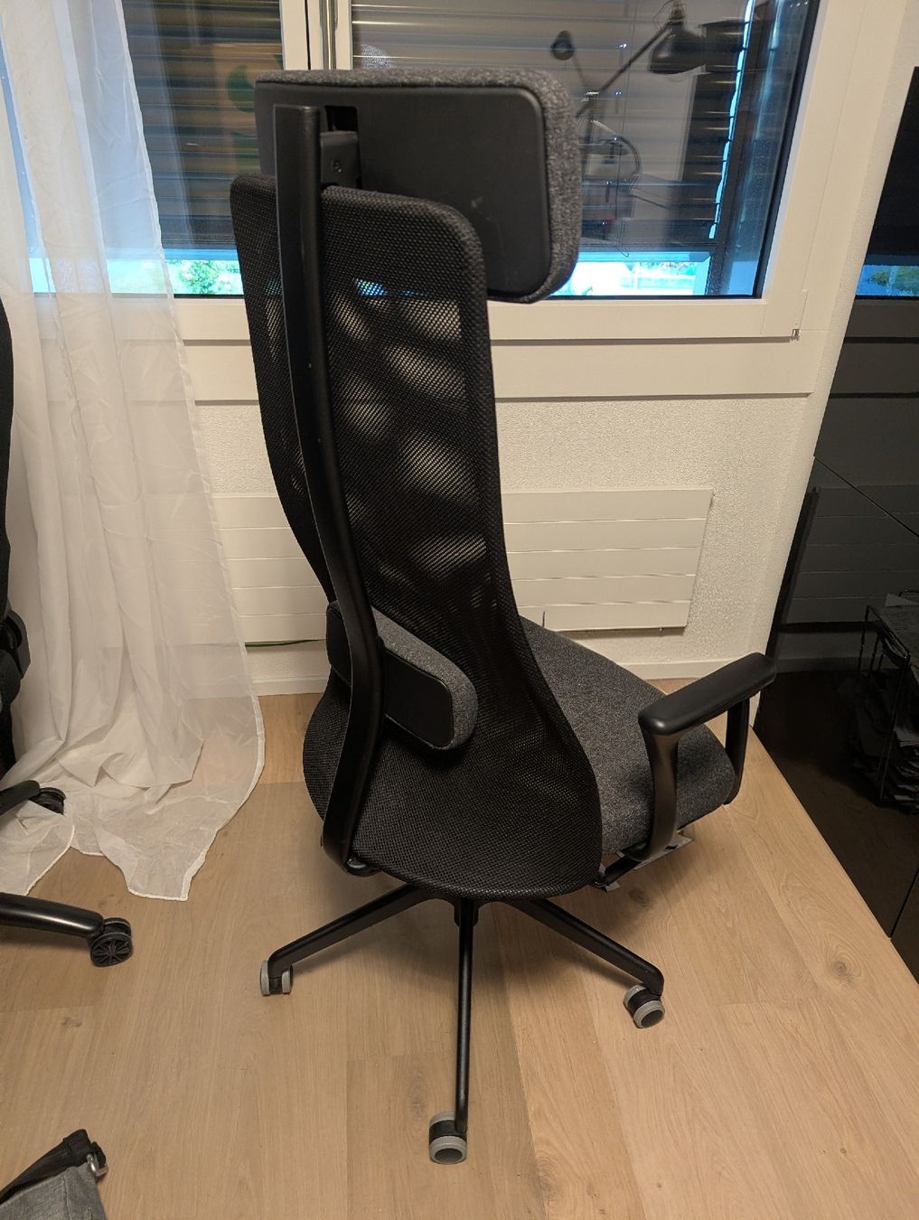 Ikea Chaises: Ikea Järvfjället Bürostuhl Anthrazit – D'occasion à Schwyz par xxniina 1