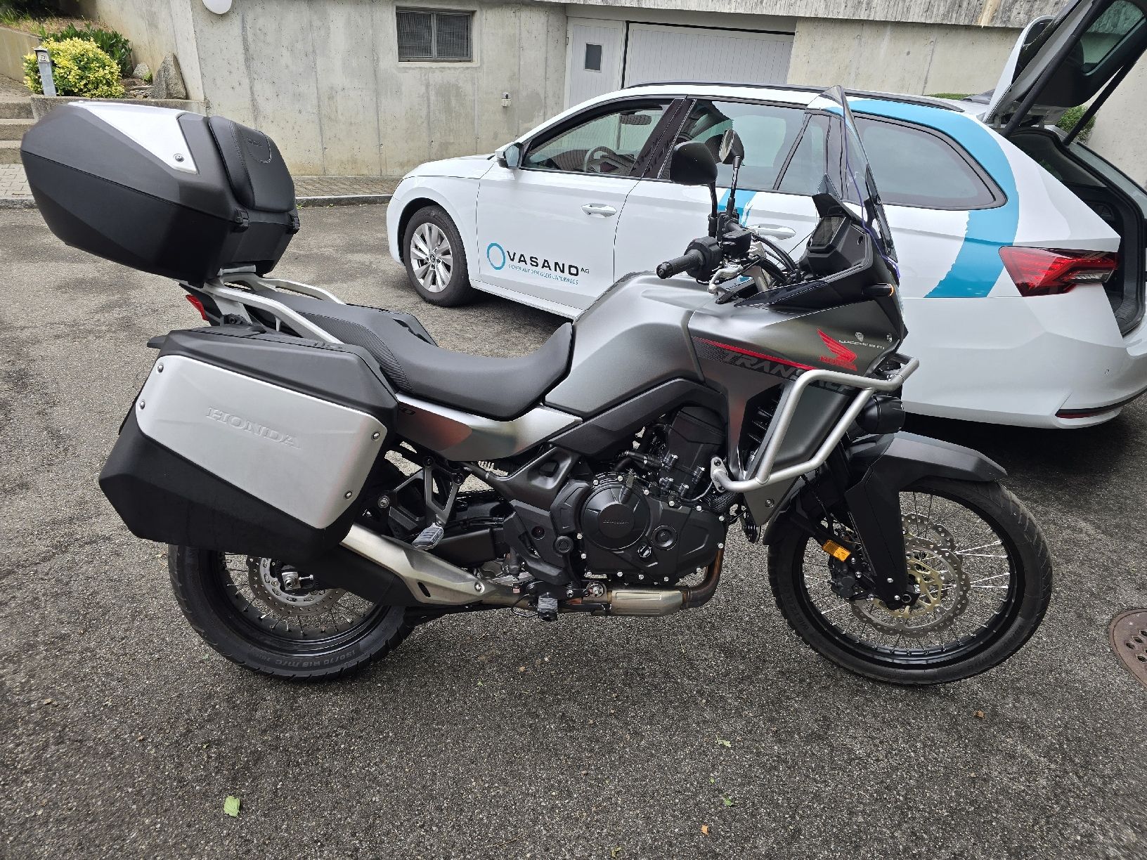 Honda Touring: Honda Transalp XL 750 – Usato da Wettingen venduto da stev1982 6