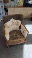 Antiker Bergère Sessel Louis-XV-Stil – Restaurierungsobjekt