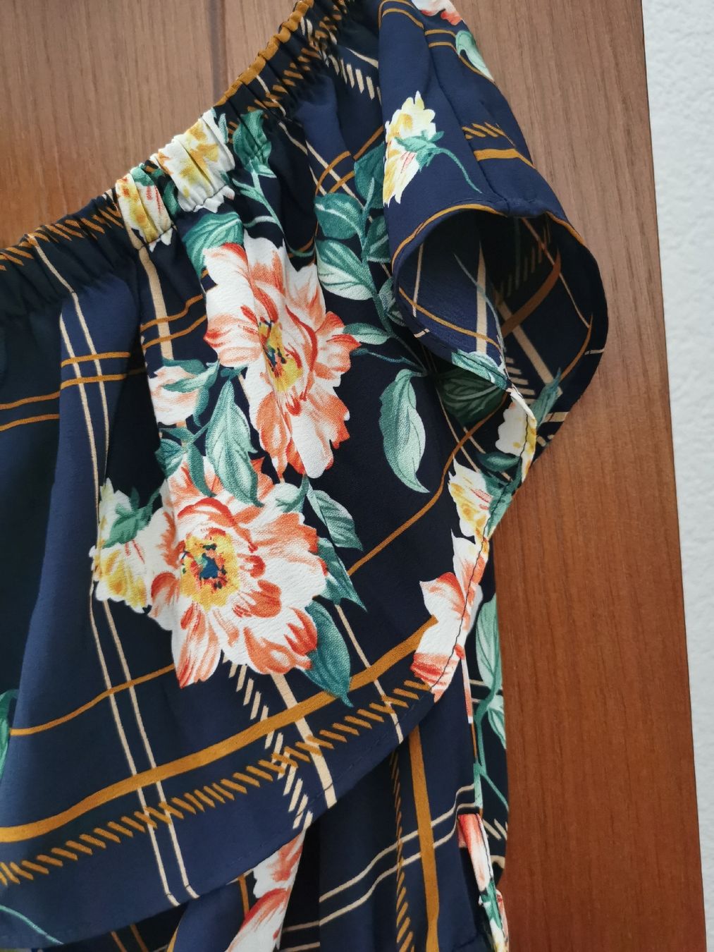 Vestiti: Kleid Gr L, NP über Fr 190 – Nuovo (secondo la descrizione) da Zunzgen venduto da Fleksi 3