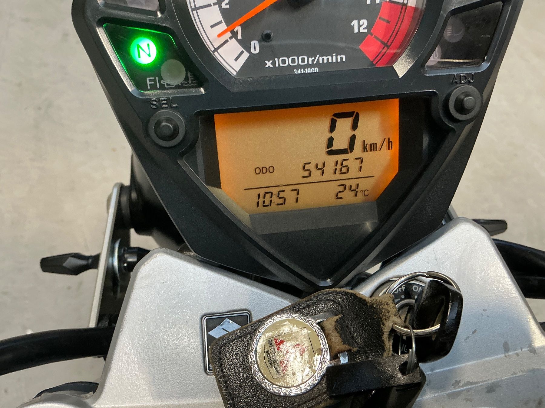 Suzuki Strada: Suzuki SV1000 – Usato da strengelbach venduto da Zoks 8