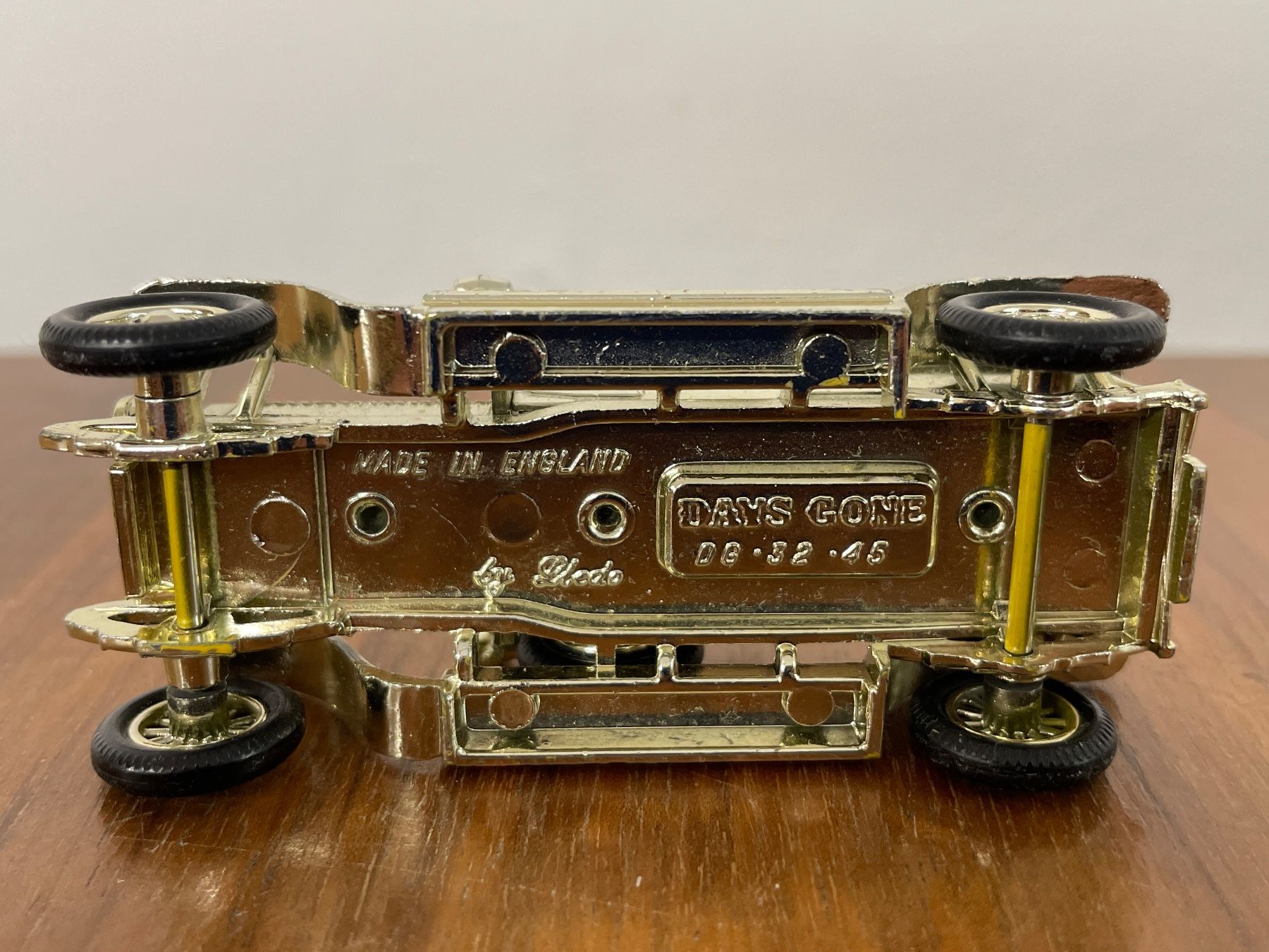 Rolls Royce Modellini d'auto: LLEDO Days Gone Rolls Royce Silver Ghost Gold Model 1991 – Usato da Frasnacht venduto da GracyStore 3