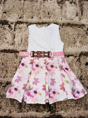 Gr 68 Blumenkleid