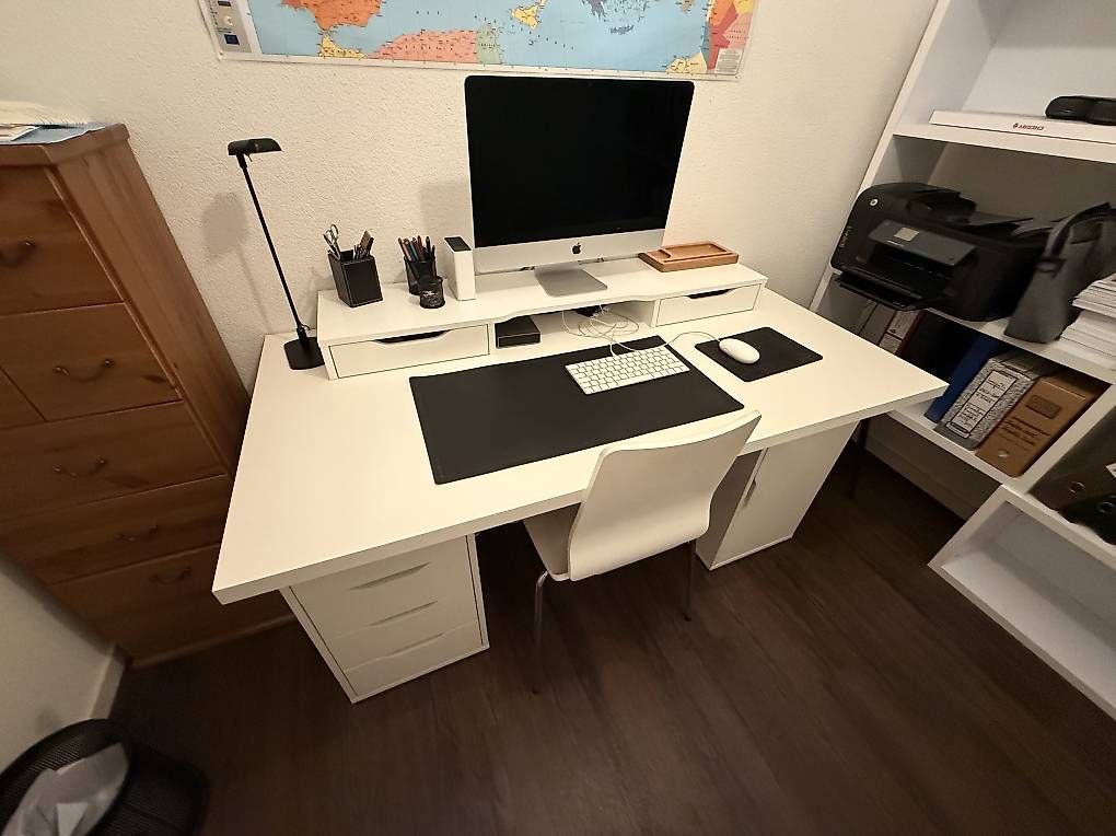 Scrivanie: Bureau  – Usato da Pully venduto da Alexandre_Gordon 1
