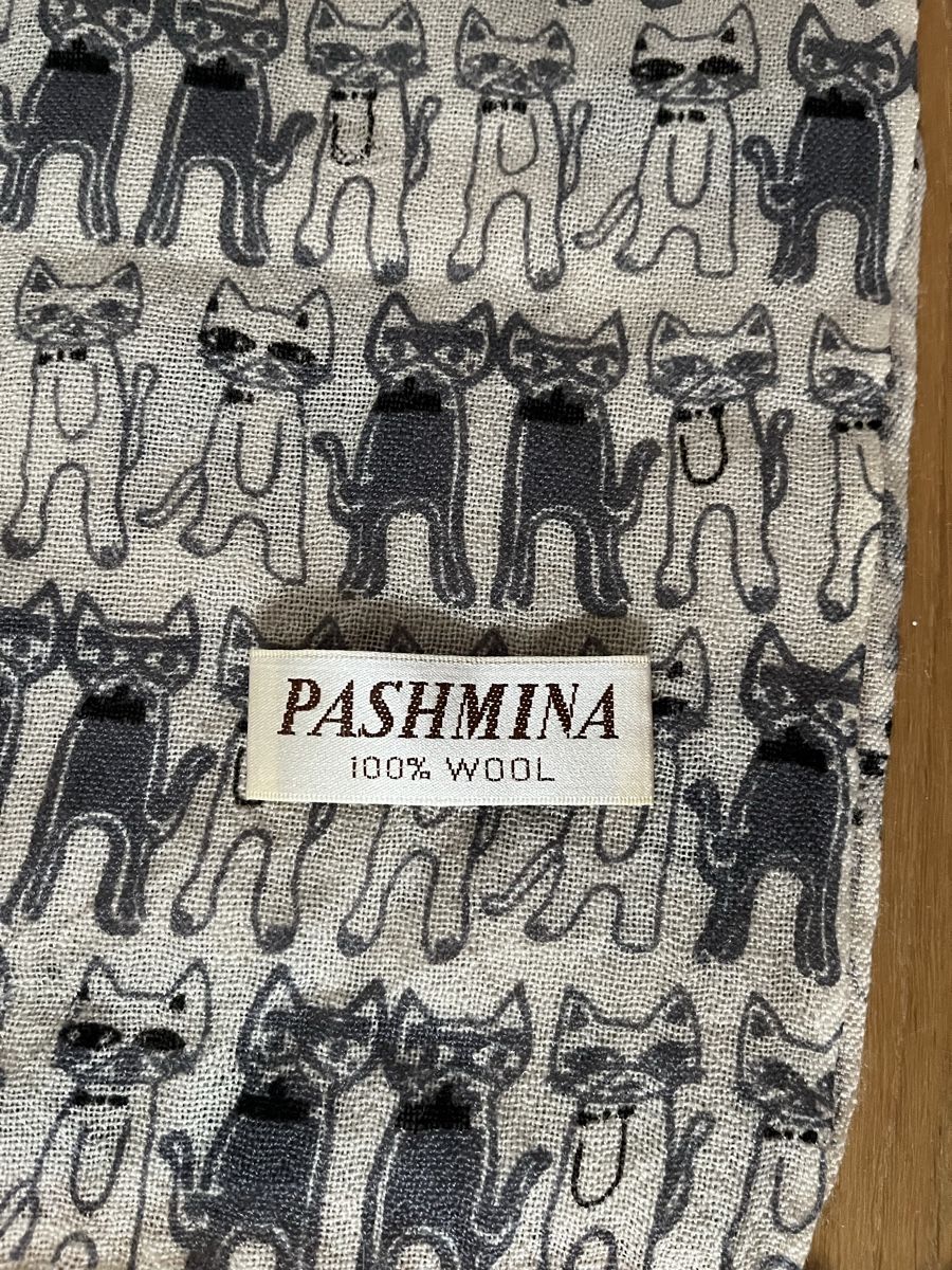Foulards, Tücher & Schals: Écharpe chat – Neu (gemäss Beschreibung) aus St. Prex von Nikolletta 5