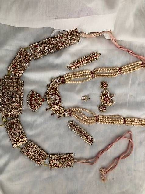 Dischi in vinile: Bijoux Indiennes pour danser- style Bollywood – Usato da Le Grand-Saconnex venduto da aru_jl2c
