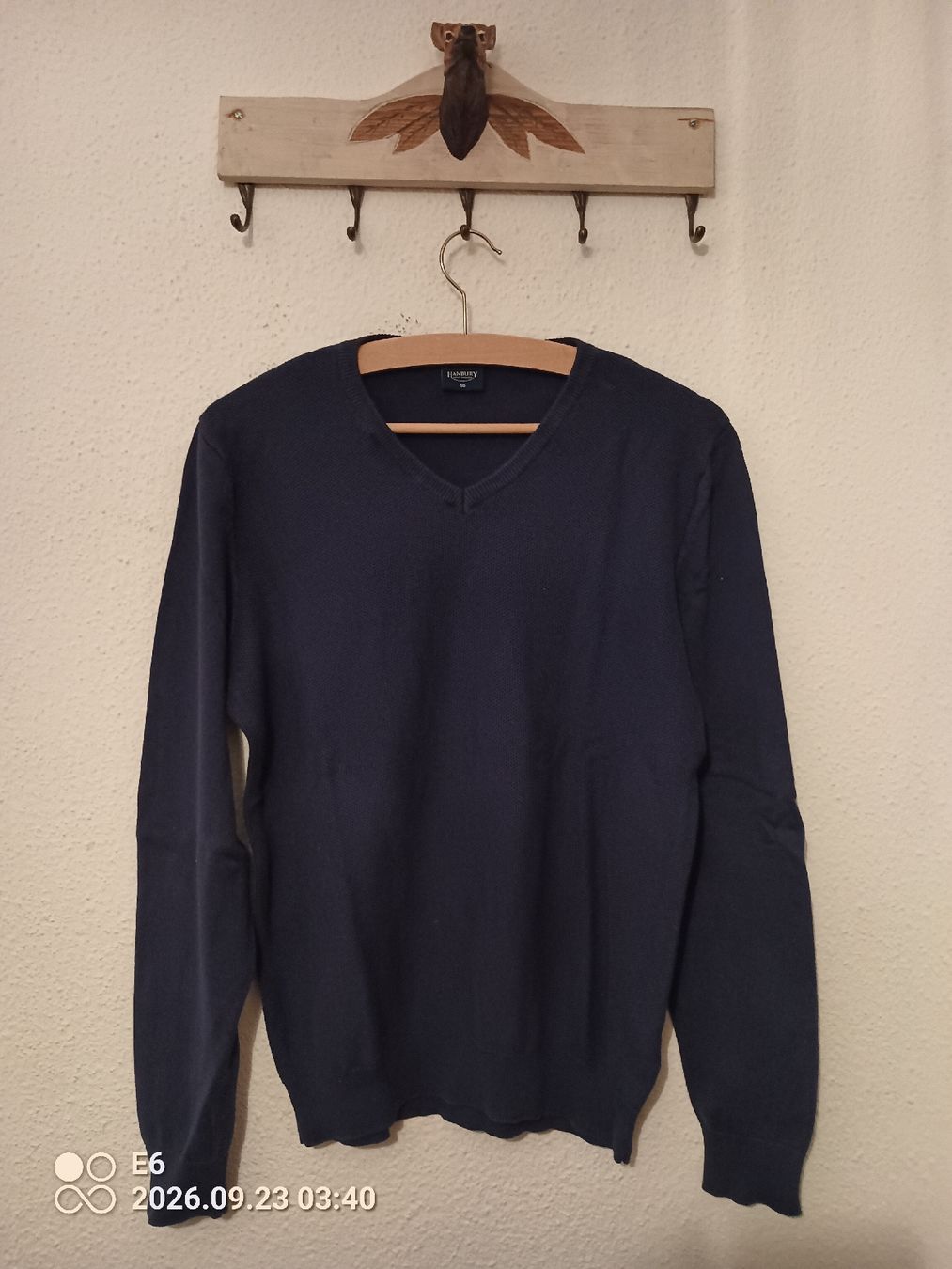 Pulls & Sweat-shirts: Pullover mit V-Ausschnitt – D'occasion à Zürich par Mitzi6