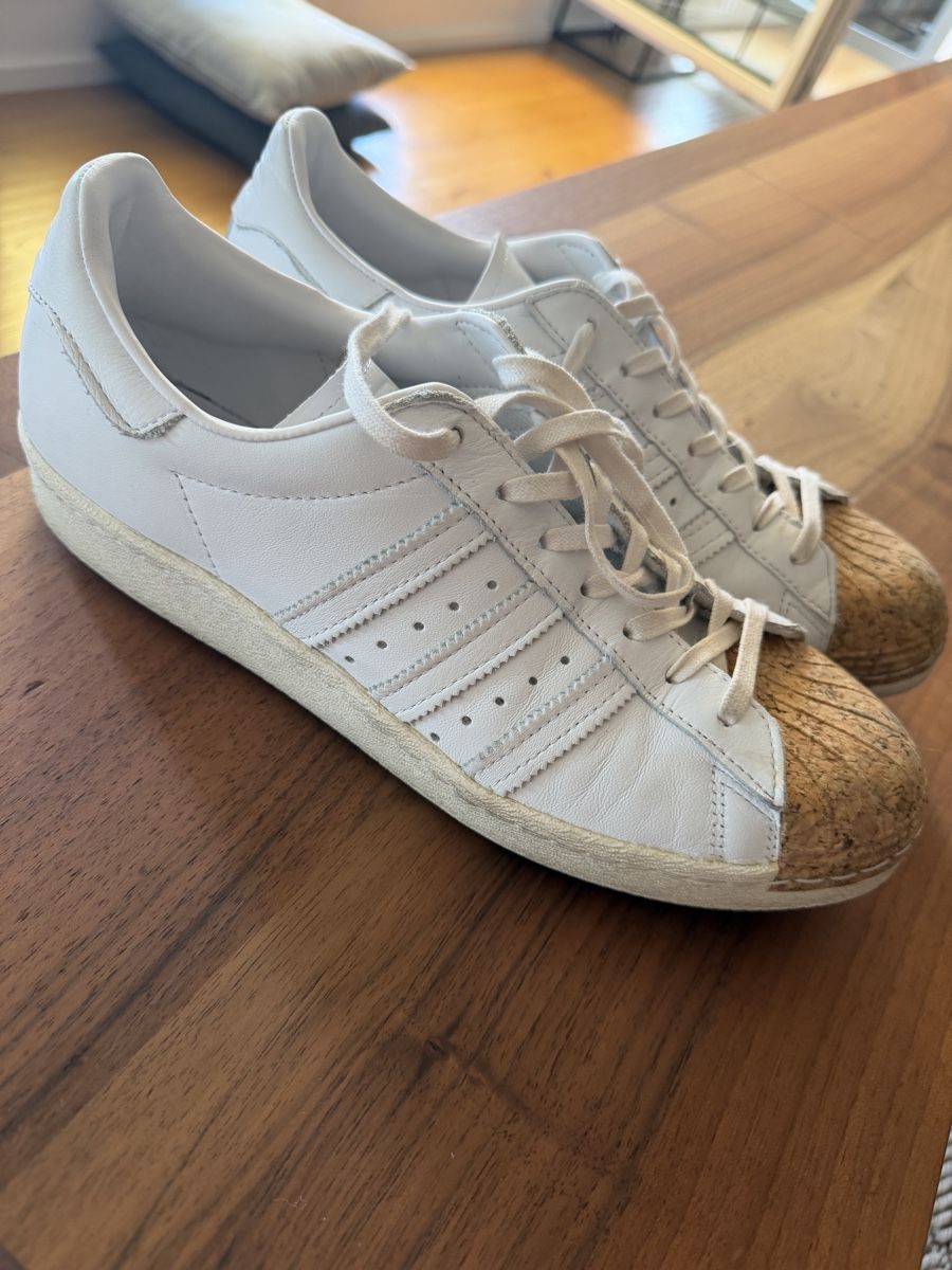 Adidas Scarpe da uomo: Adidas Superstar weiss, Gr 44 – Usato da Fällanden venduto da hahnholger