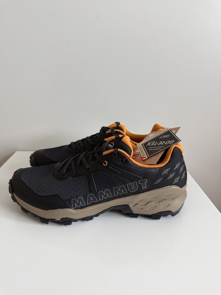 Mammut Scarpe da uomo: Mammut Sertig II Low Gore Tex Wanderschuhe gr 46 – Nuovo (secondo la descrizione) da Zürich venduto da Altruisti